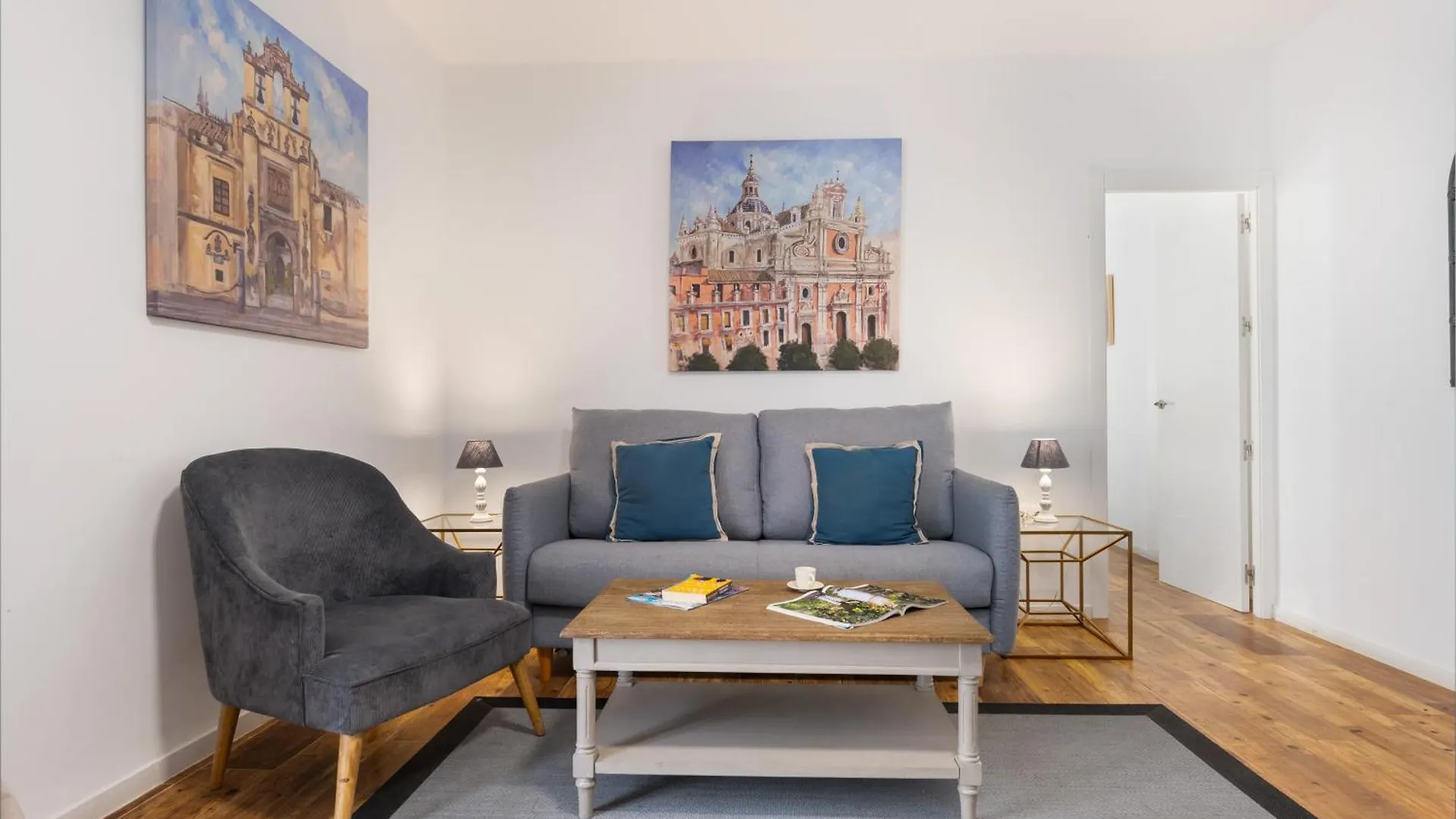 Panther Home Tomas De Ibarra Seville Apartment