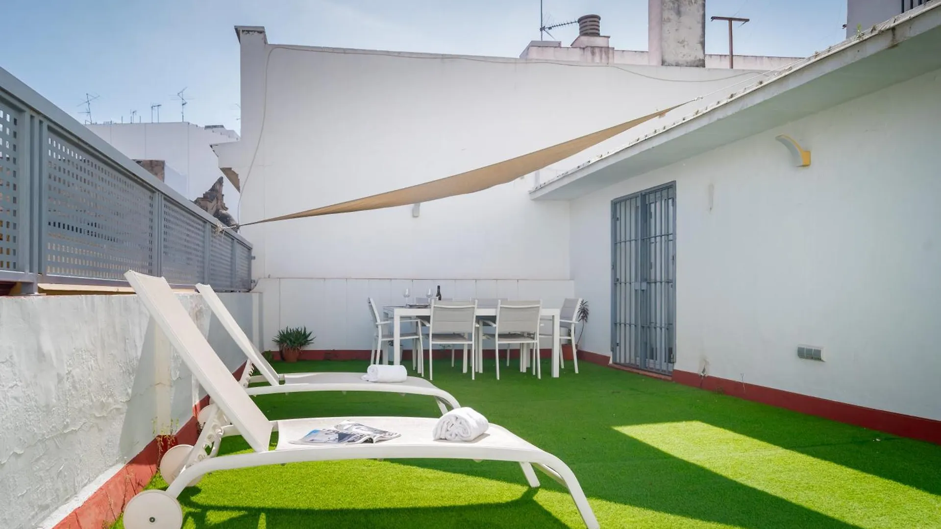 Panther Home Tomas De Ibarra Seville