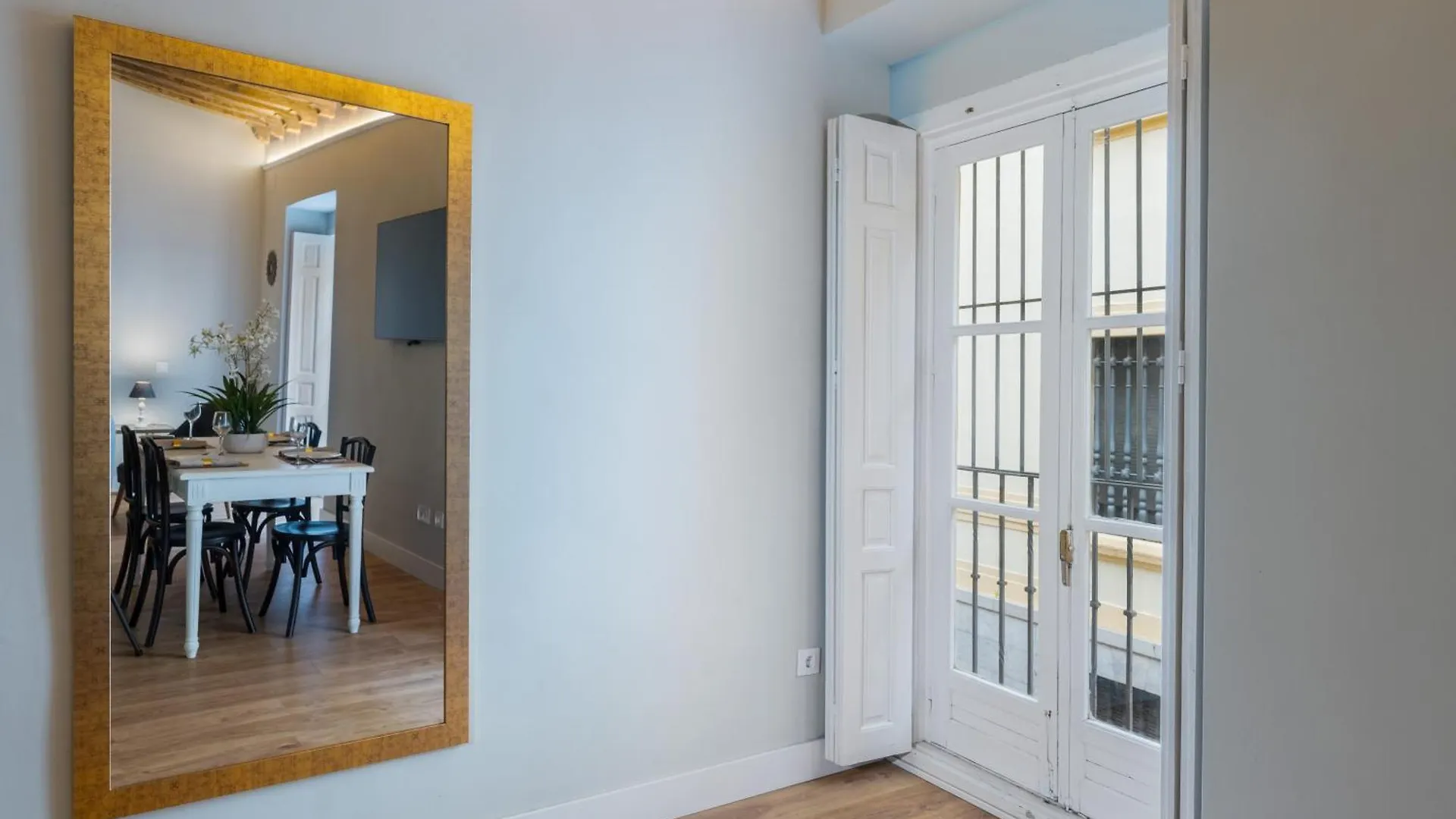 Apartment Panther Home Tomas De Ibarra Seville